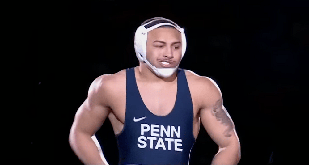 Aaron Brookes prior to championship match