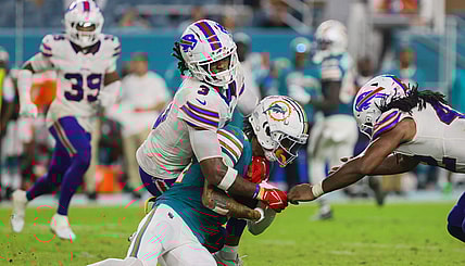 NFL: Buffalo Bills at Miami Dolphins