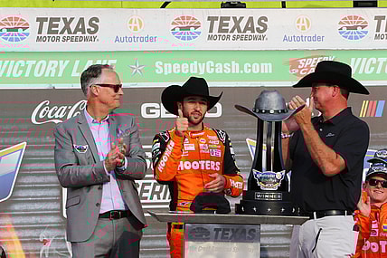 NASCAR: Autotrader EchoPark Automotive 400