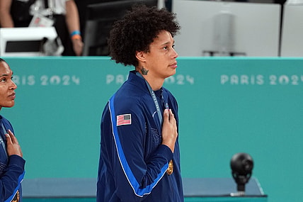 Olympics: Basketball-Women Finals - Gold Medal Game