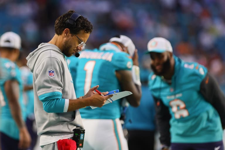 NFL: Washington Commanders at Miami Dolphins / how to watch miami dolphins games