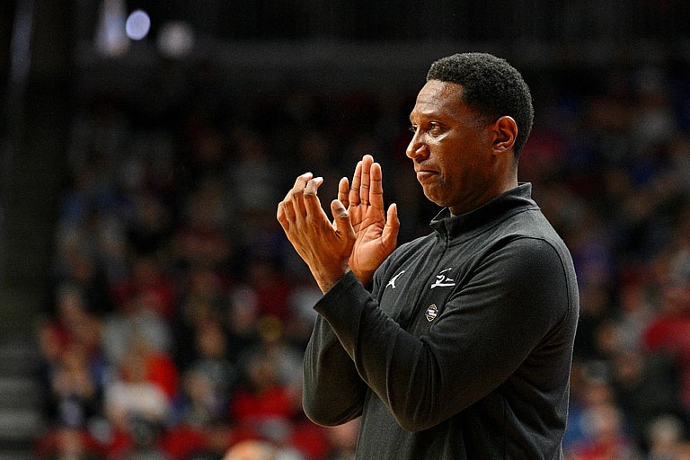Howard Bison head coach Kenny Blakeney