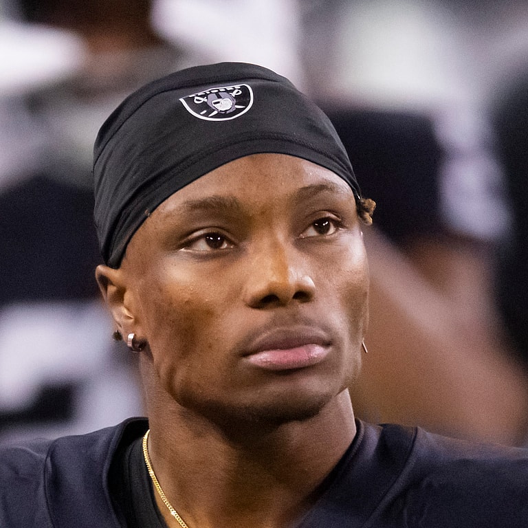 NFL: Player Headshots 2021