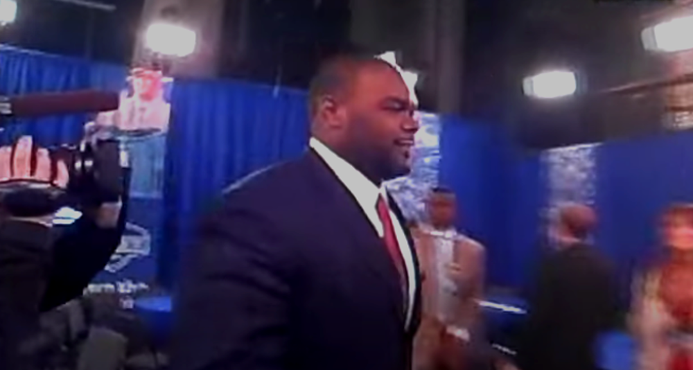 Michael Oher's Attorneys Subpoena 'Blind Side' Producers, Tuohys