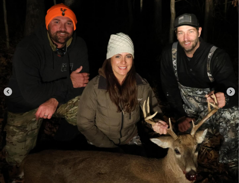 Sam Mackey and Jay Cutler deer hunting with a Gold Star wife.