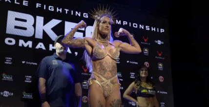 Taylor Starling weigh in