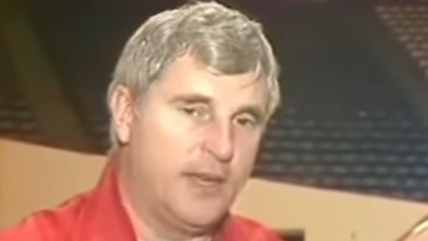 Celebrate the legacy of Bobby Knight: A look back at a time the legendary coach thoroughly dismantled a reporter.