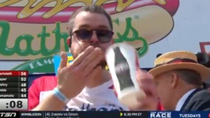 hot dog eating contest