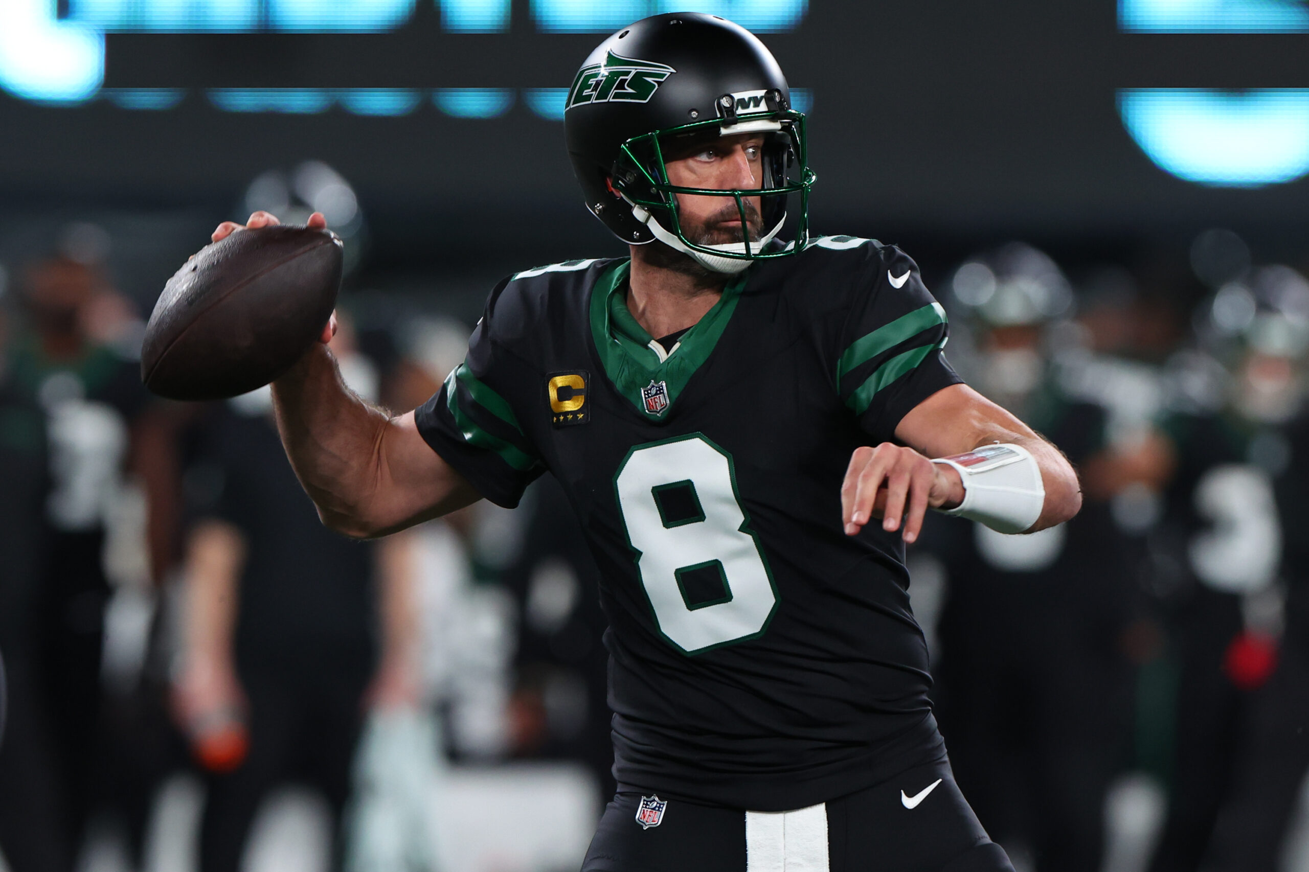 President Aaron Rodgers? Bookmakers reveal Jets QB's chances